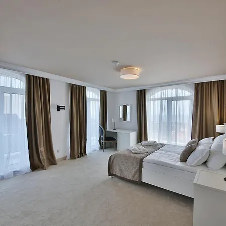 Hotel Sophia 3*