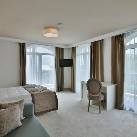 Sophia Hotel 3*